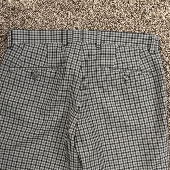 Bar III Men's Gray Plaid Dress Pants - Picture 8 of 9